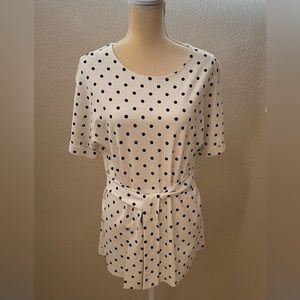Tahari Cute Tee, Black on White Polka Dots & Waist Tie   Size S